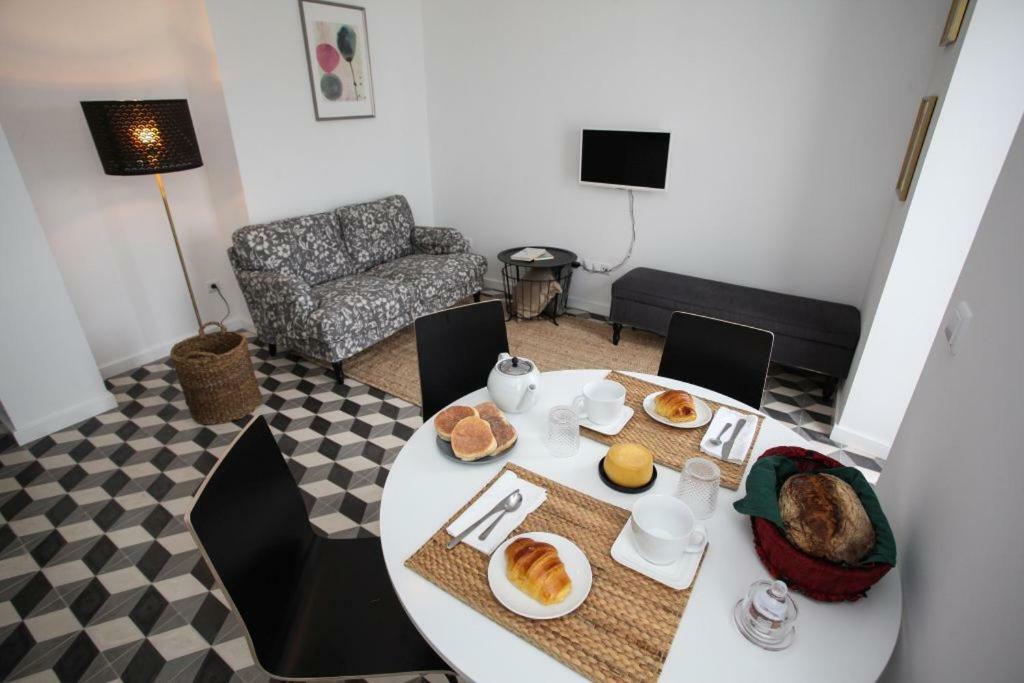 Place Of Moments Urban-Suites Ponta Delgada  Ngoại thất bức ảnh